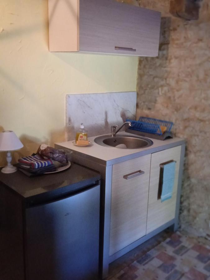 Loft Vintage Avec Cuisine Integree *